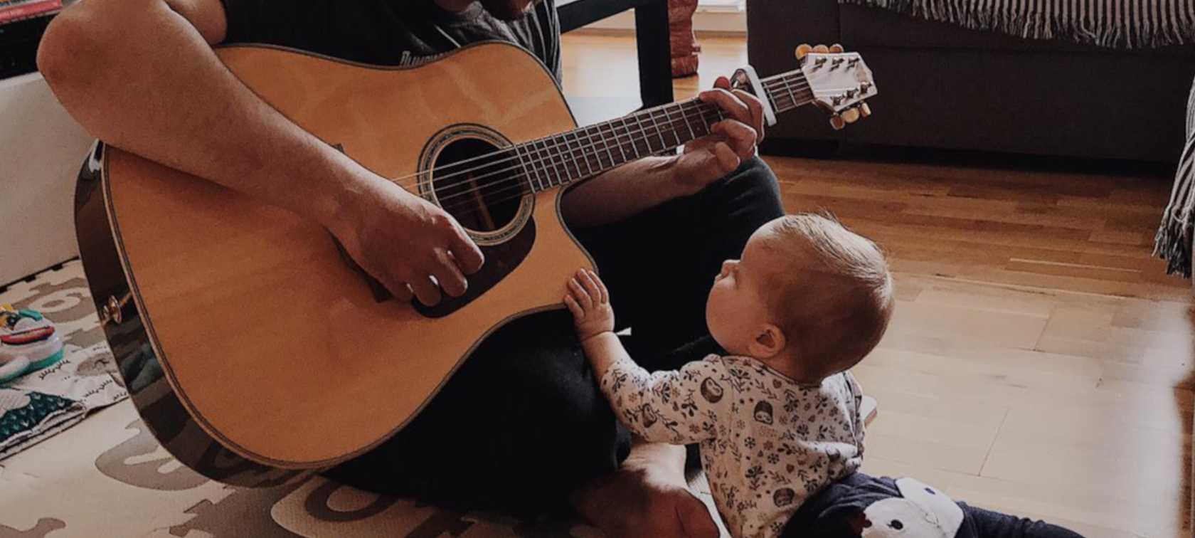 How playing on guitar can help you to be a better developer?